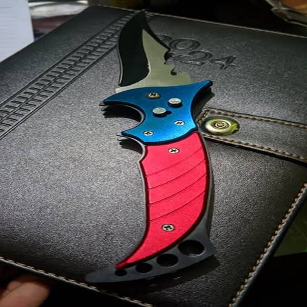 Pocket knife with push button Pocket Knife